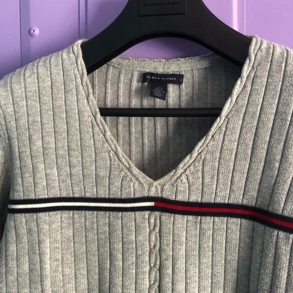 2/$30‼️Tommy Hilfiger V neck grey Sweater - Picture 2 of 6